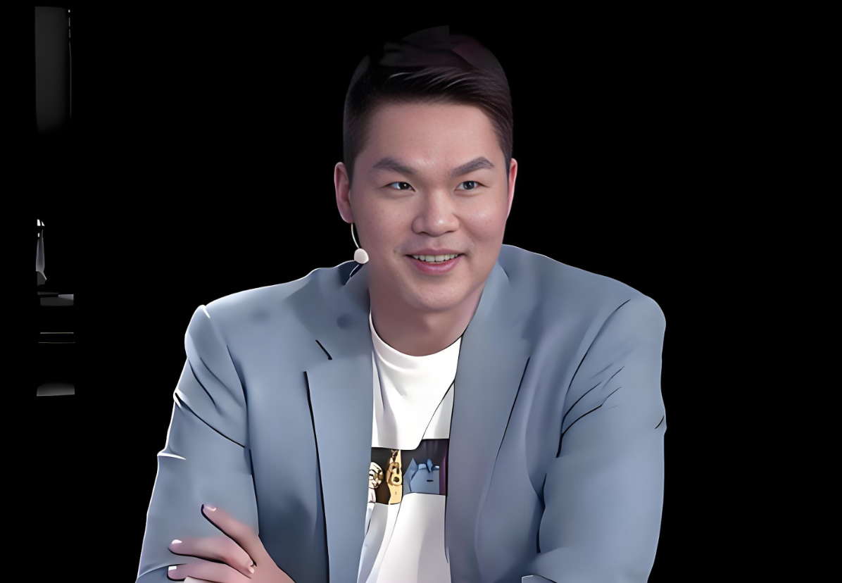 星空体育官网-忍无可忍！关辛透露朱芳雨要补强内线，广东队将引进2米15大中锋